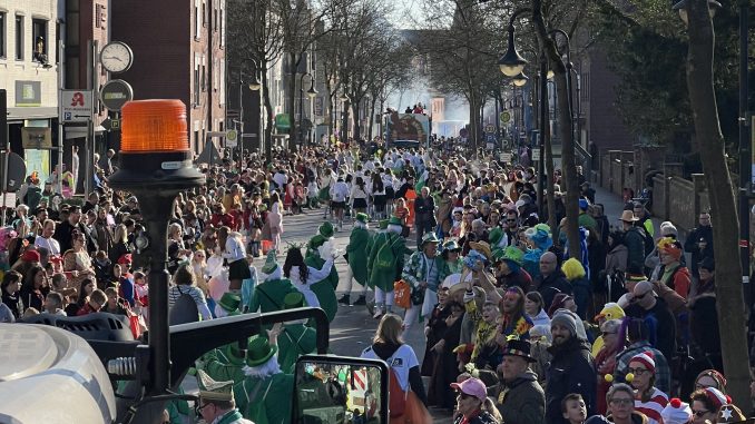 Rosenmontagszug in Wegberg